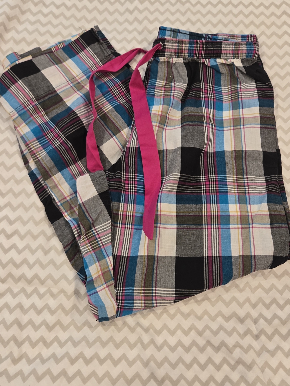 Secret Treasures Women's Plaid Pajama Pants
